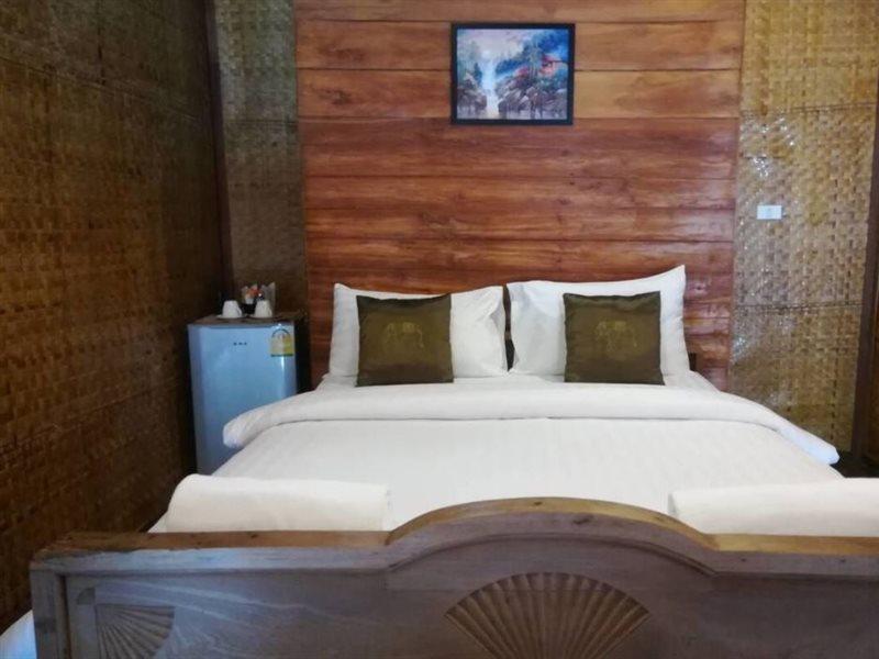 Tayan Resort And Spa Kanchanaburi Extérieur photo