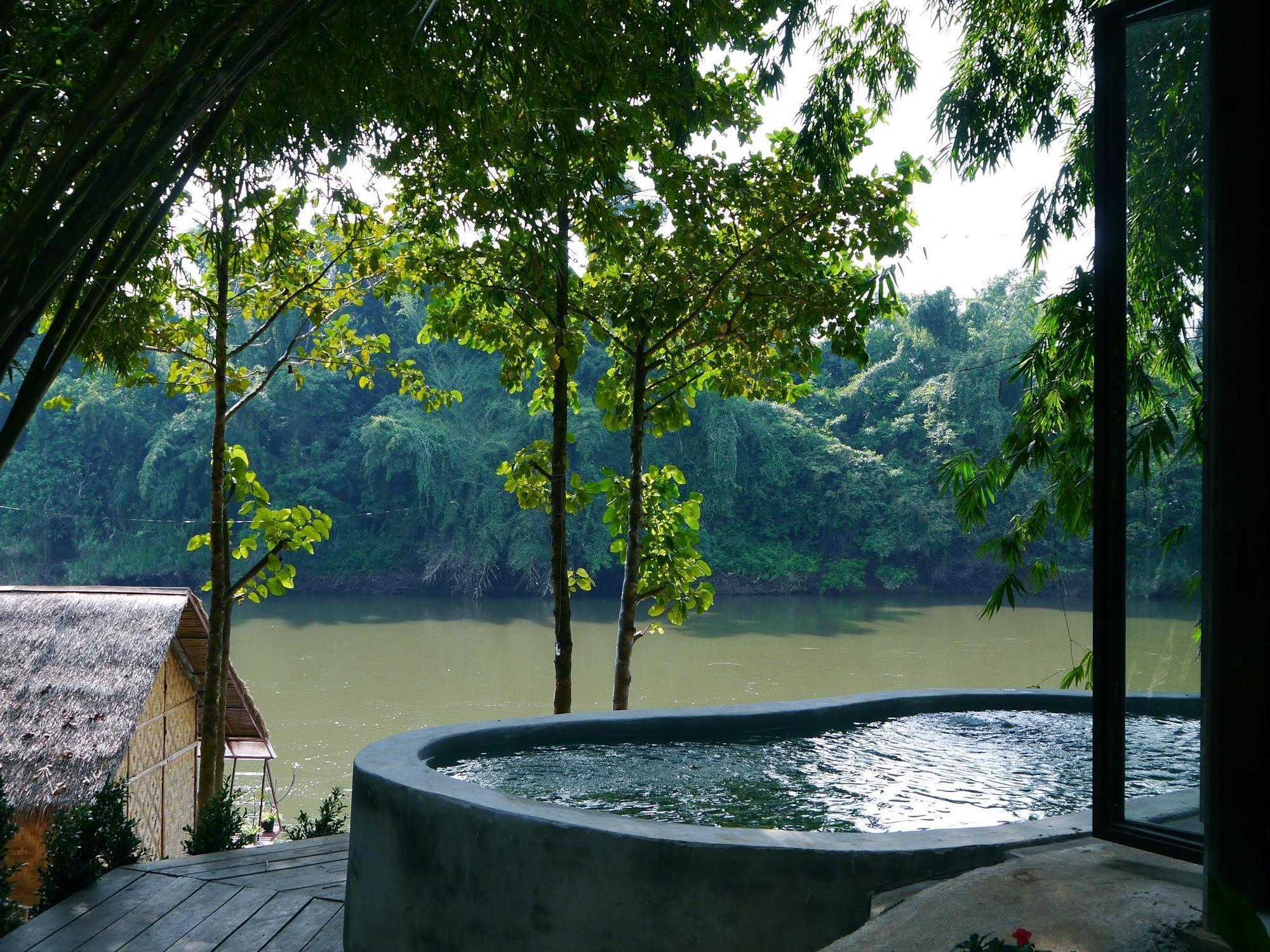 Tayan Resort And Spa Kanchanaburi Extérieur photo